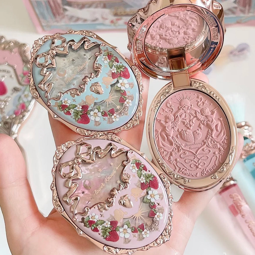 Tidesmit Flower Knows Strawberry Rococo embossed blush powder texture close-up for long-lasting face enhancement