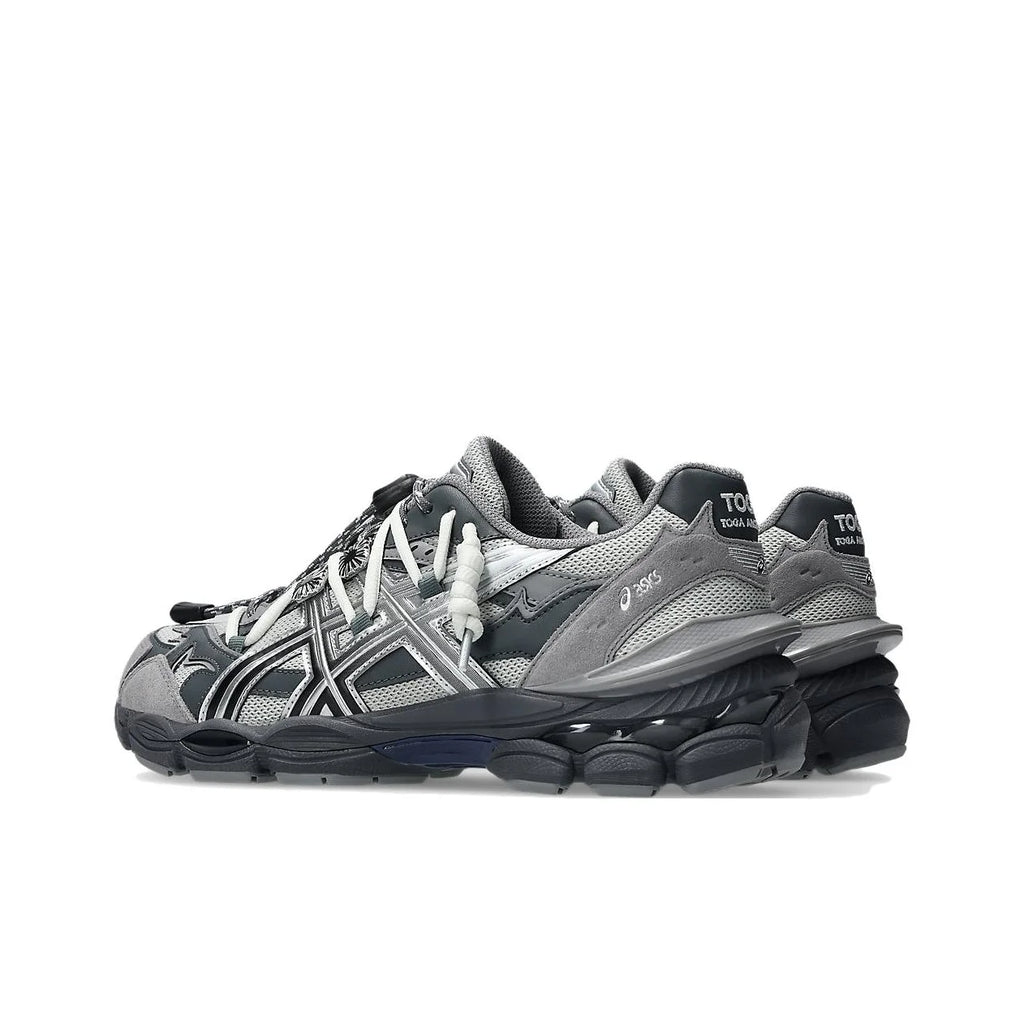 TOGA x ASICS Gel Cumulus 16 Low top Running Shoes Unisex Gray 1203A838-020