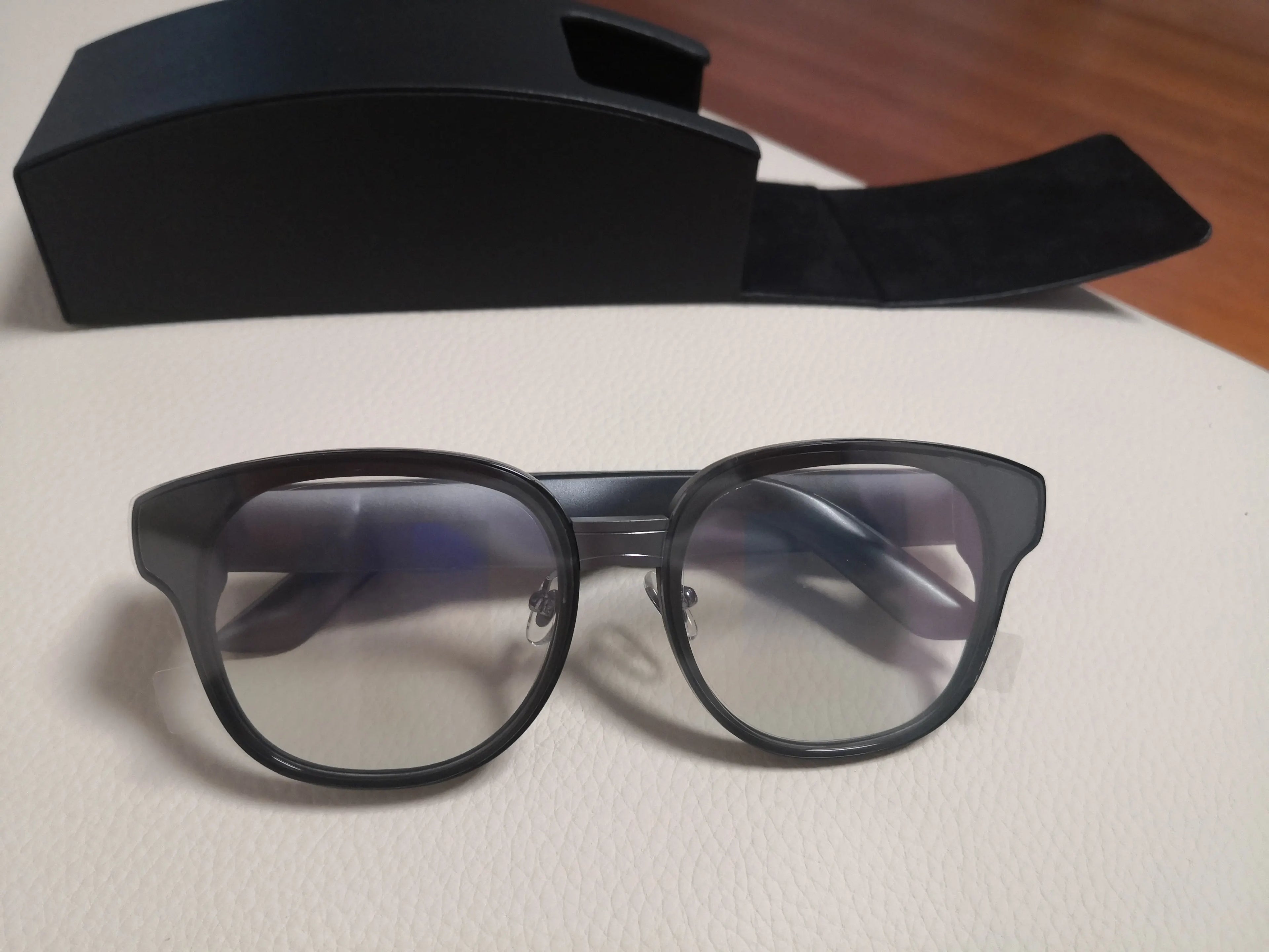 AR Glasses with Real-time Translation Voice Prompt - Gray Tidesmit