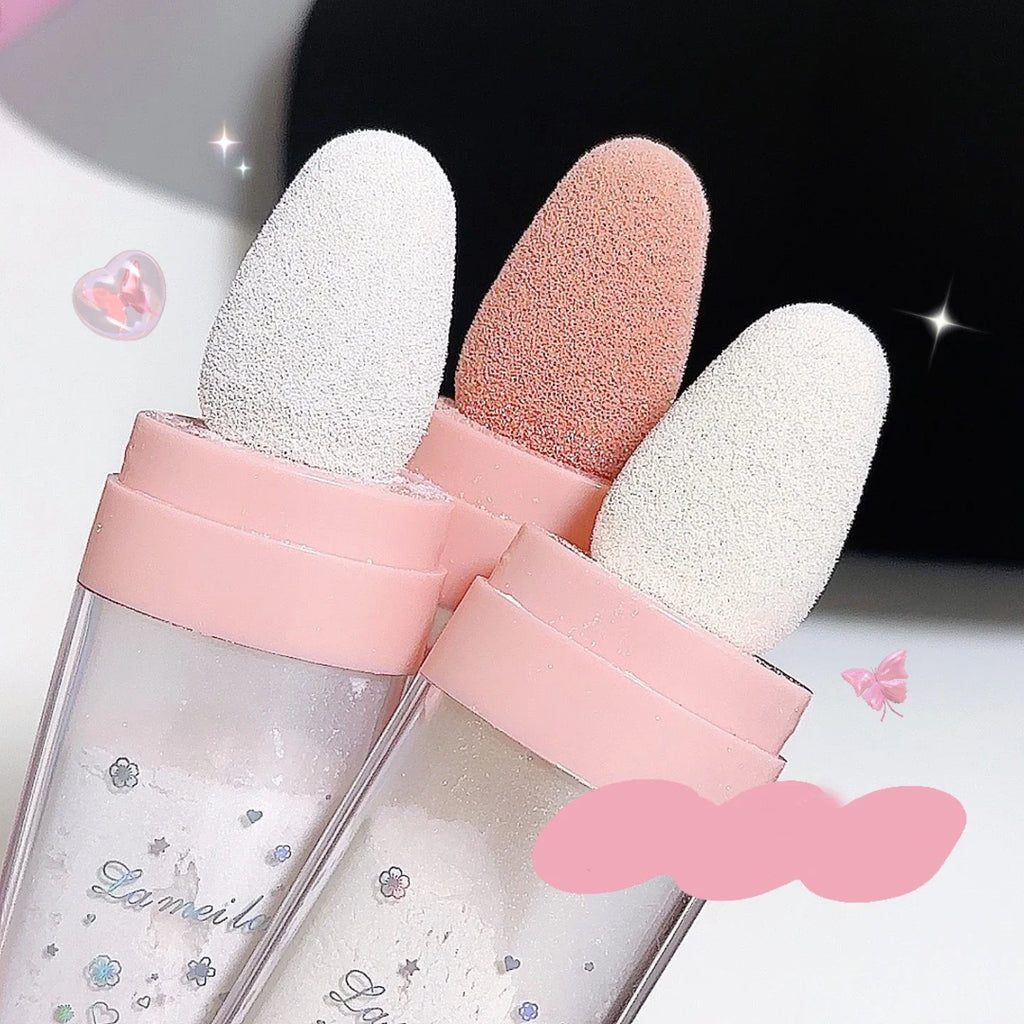 Tidesmit 3Colors glitter powder highlighter and face blusher texture swatch for shimmering natural makeup contouring