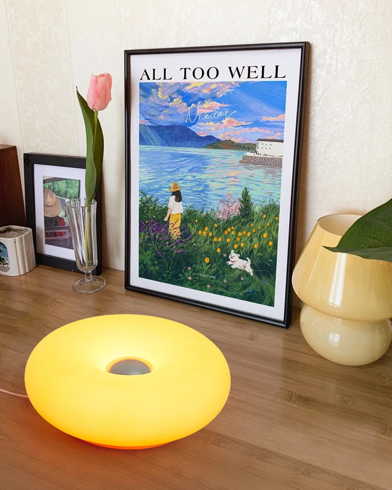 Bauhaus Ring Light: Minimalist Adjustable LED Table Lamp for Content Tidesmit