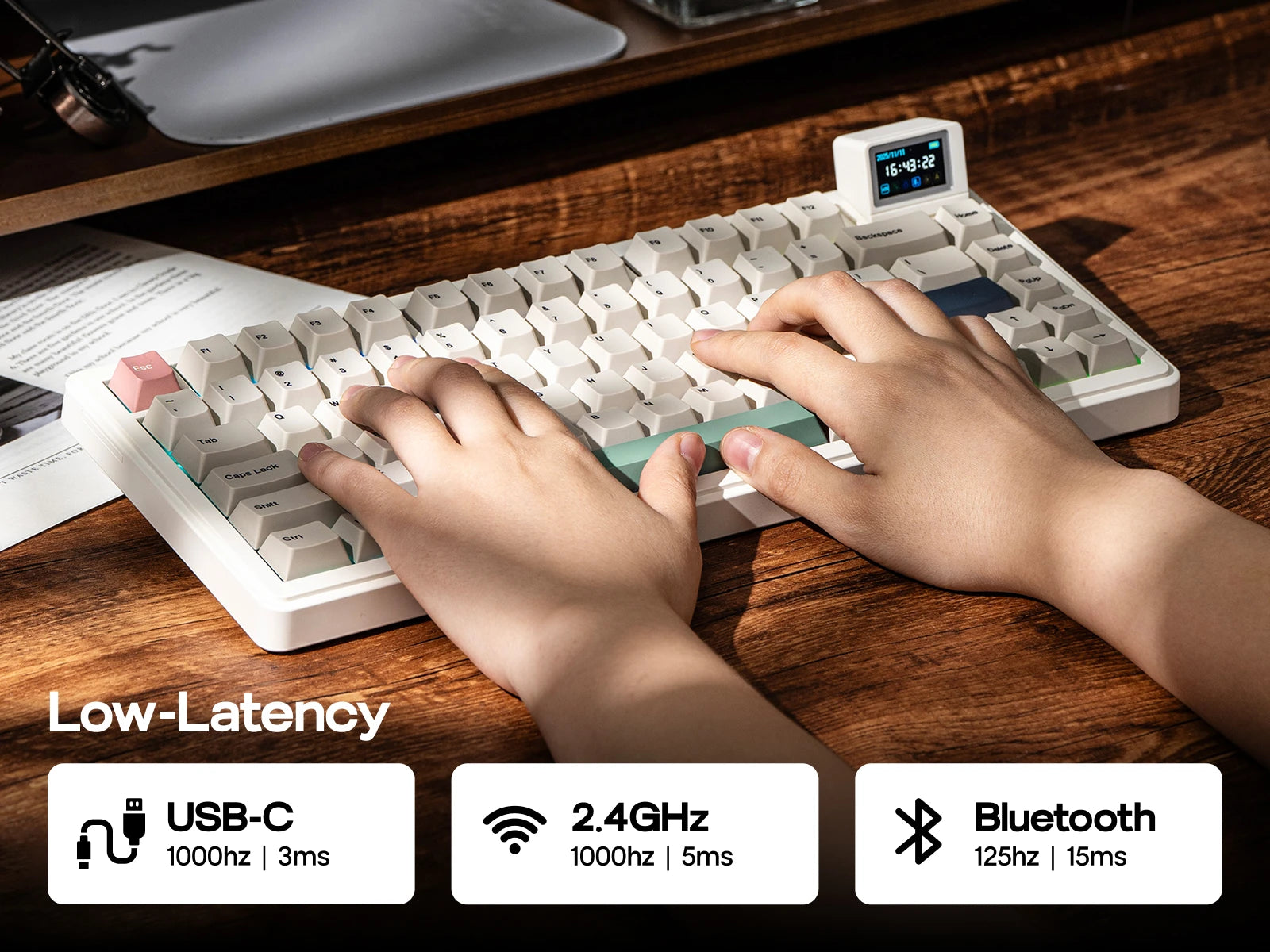 EPOMAKER RT82 QMK/VIA 75% US QWERTY Layout Hot-Swap Gasket Wired/BT 5.0/2.4GHz Wireless Mechanical Keyboard with LCD Screen