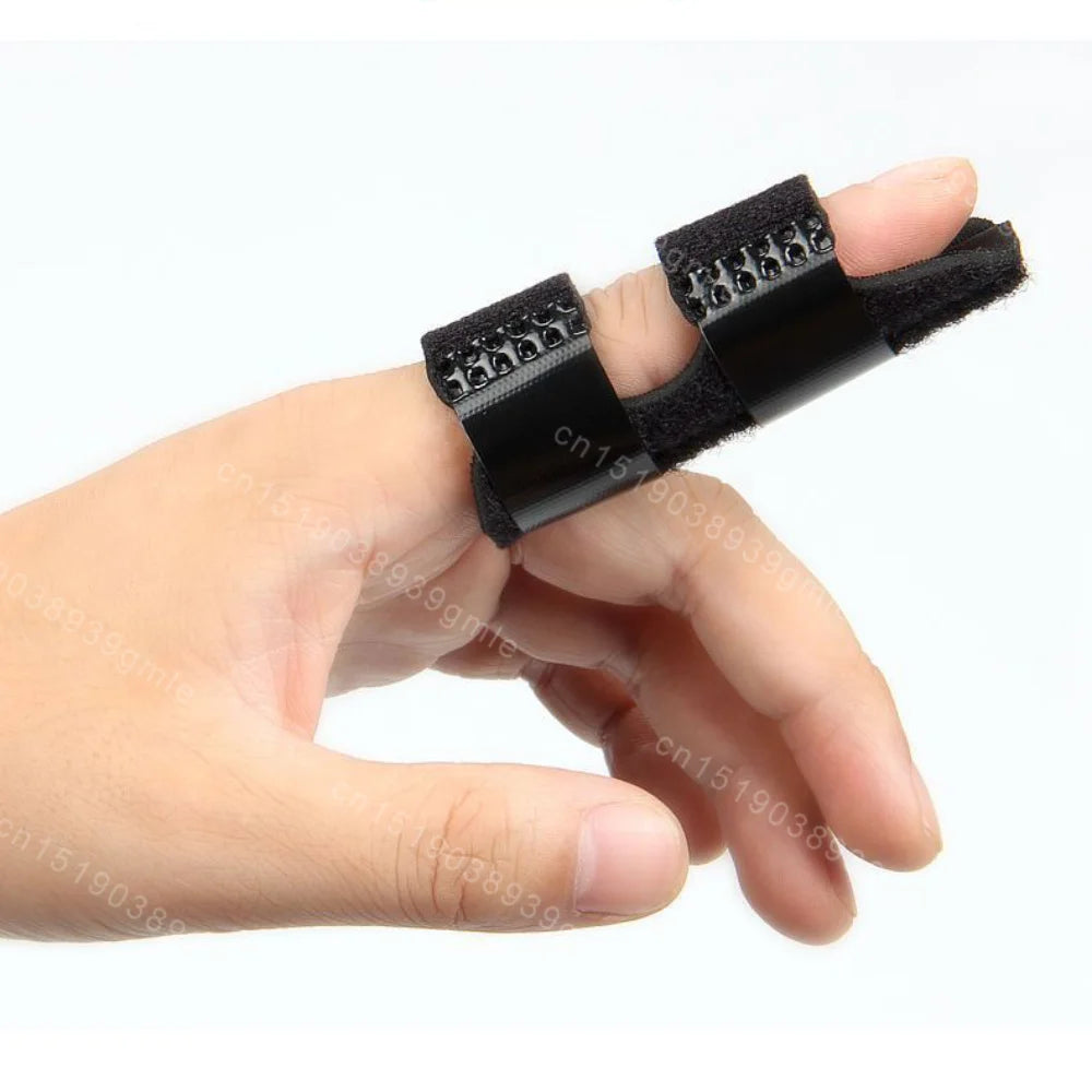 Finger Fixing Splint Straightening Brace Adjustable Fracture of The Finger Protective Gear Straightening Finger/knuckle Reusable