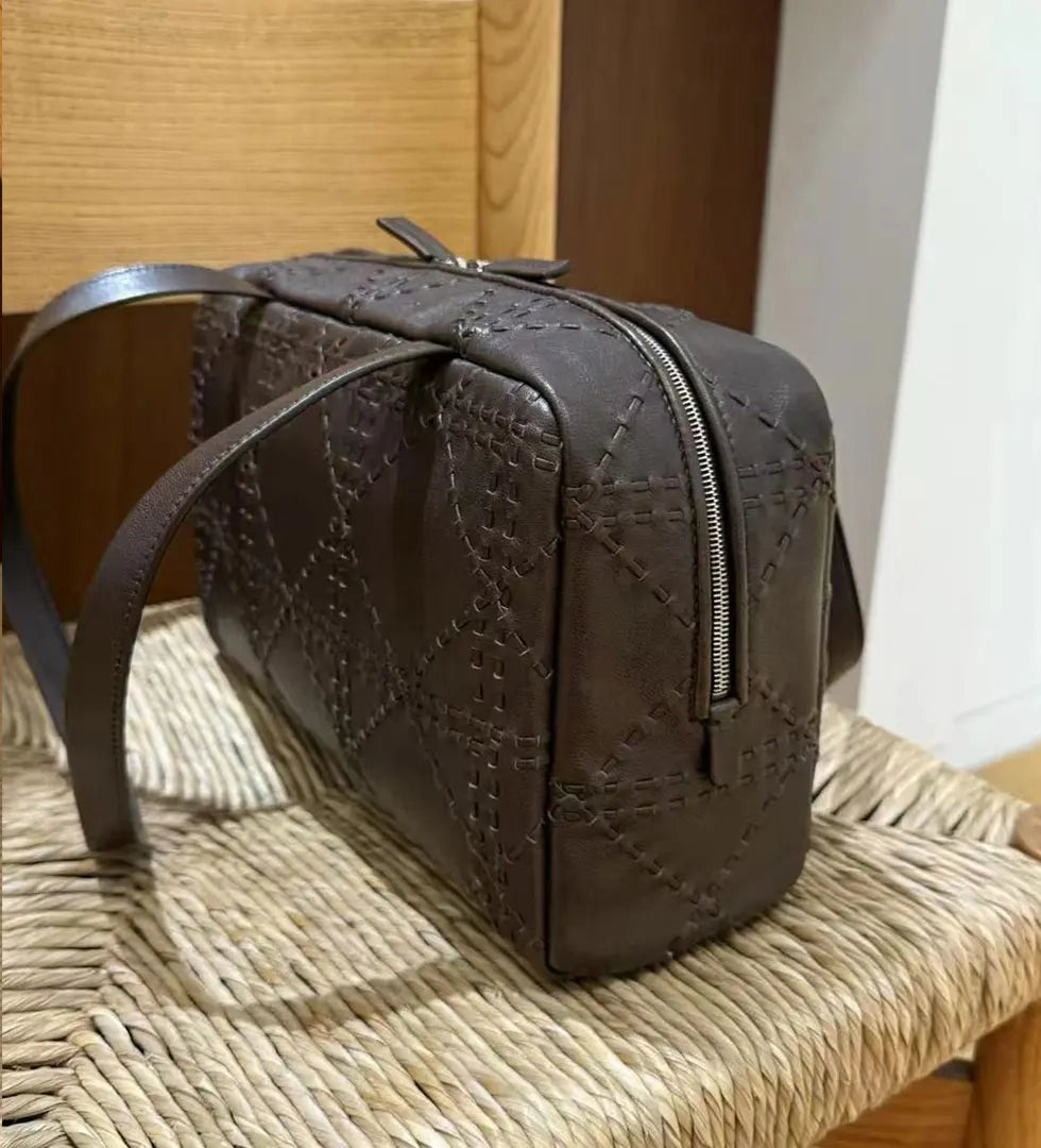 2025 autumn and winter new leather totem handmade bowling bag sheepskin shoulder bag high-quality sheepskin crossbody bag