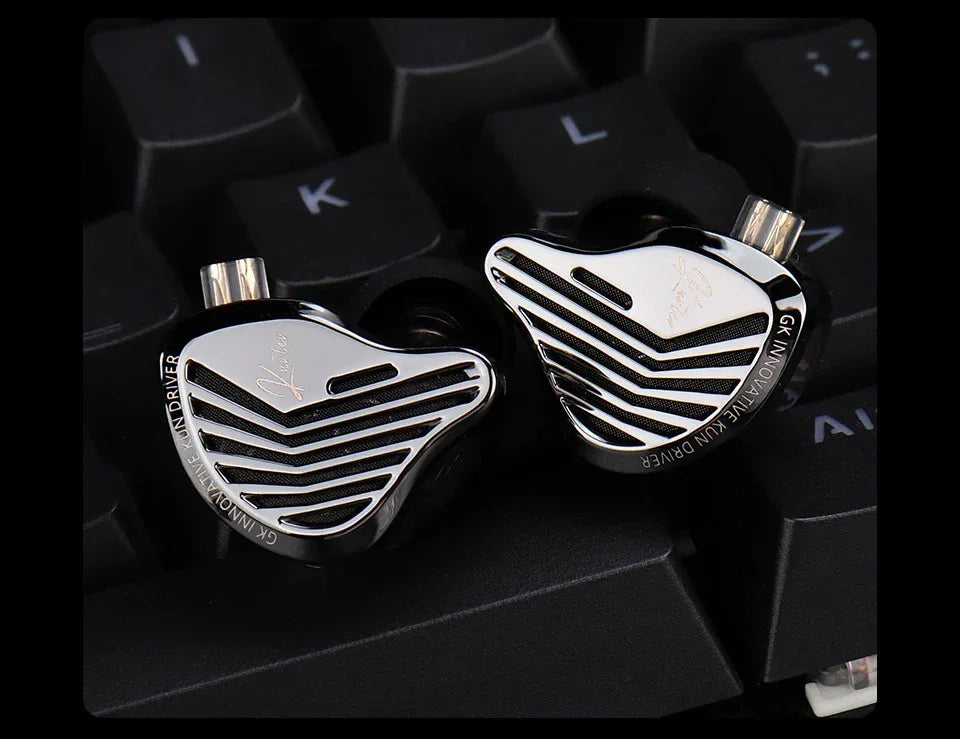 HiFi Wired Earbuds With Heavy Bass & Detachable 2-Pin Cable | Tidesmit Tidesmit