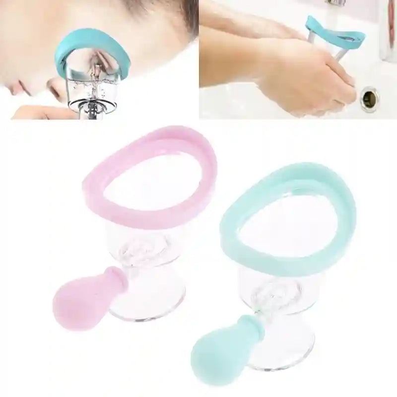 Soft silicone eye wash cups with transparent rinsing bowls and manual squeeze bulbs for gentle eye cleaning and hygiene.