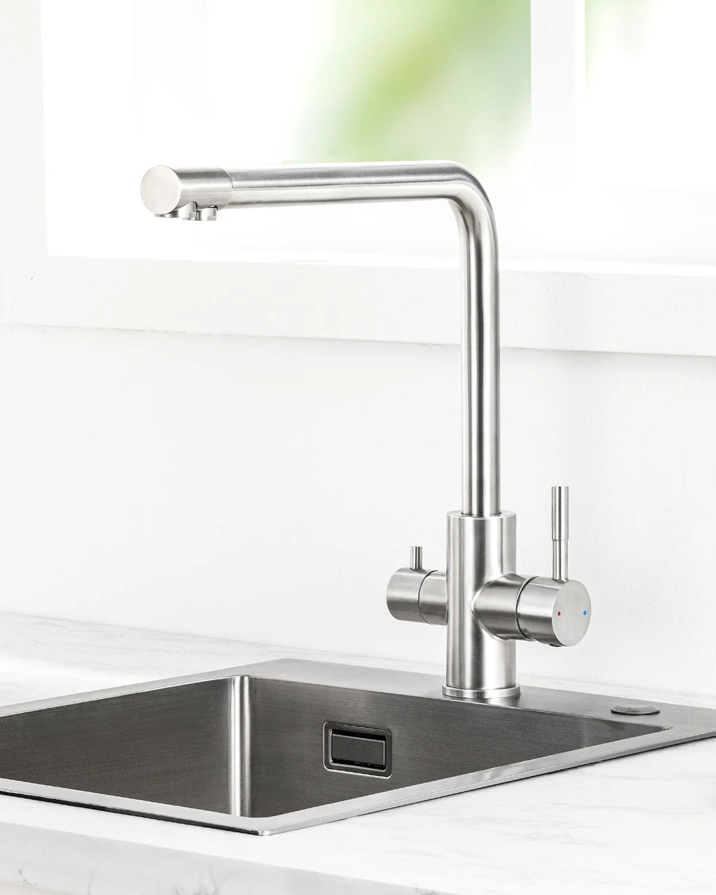 3-way kitchen faucet with 2 handles-Kitchen mixer with hot and cold water and purified water-360° swivel sink faucet-Brushed stainless steel