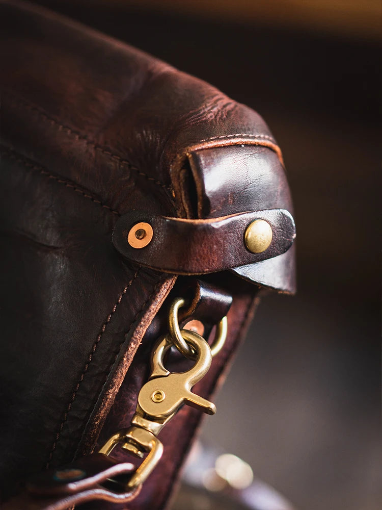 Fashion vintage outdoor daily genuine leather men's small phone shoulder bag designer handmade luxury cow leather crossbody bag