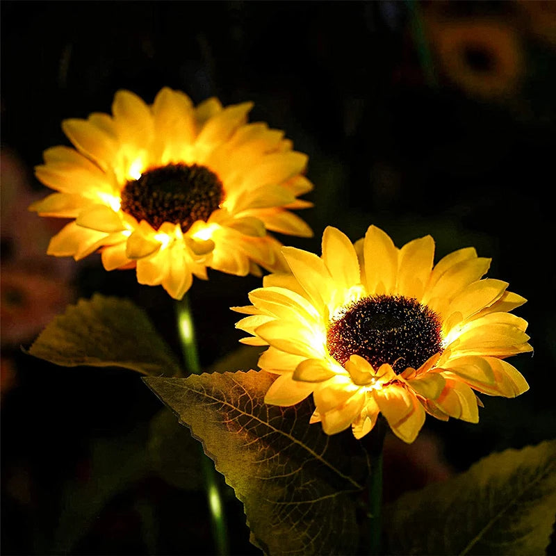 2/4 PCS Solar Powered Sunflower Light 3 Head Outdoor Waterproof LED Ground Insert Lawn Lamp For Garden Lawn Courtyard Decoration