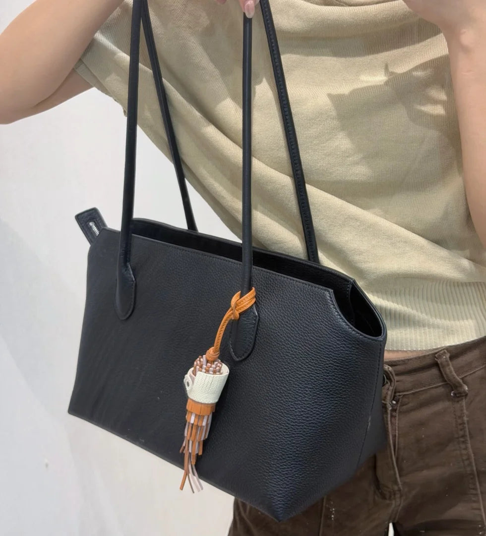 2026 new cow spine leather large capacity shoulder bag, leather handbag, commuting leather women's bag, high-end customized vers