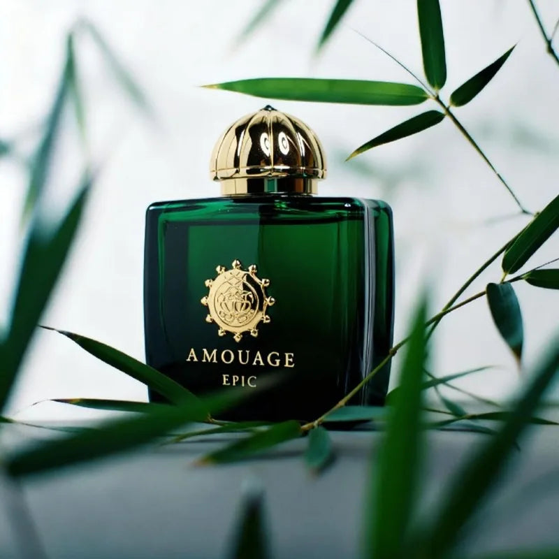 Amouage Epic Women 100ml: Luxury floral oriental chypre perfume, green bottle, gold cap, vanilla, musk, amber fragrance.