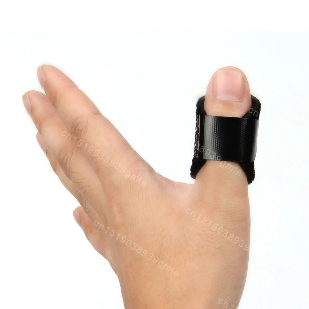 Finger Fixing Splint Straightening Brace Adjustable Fracture of The Finger Protective Gear Straightening Finger/knuckle Reusable
